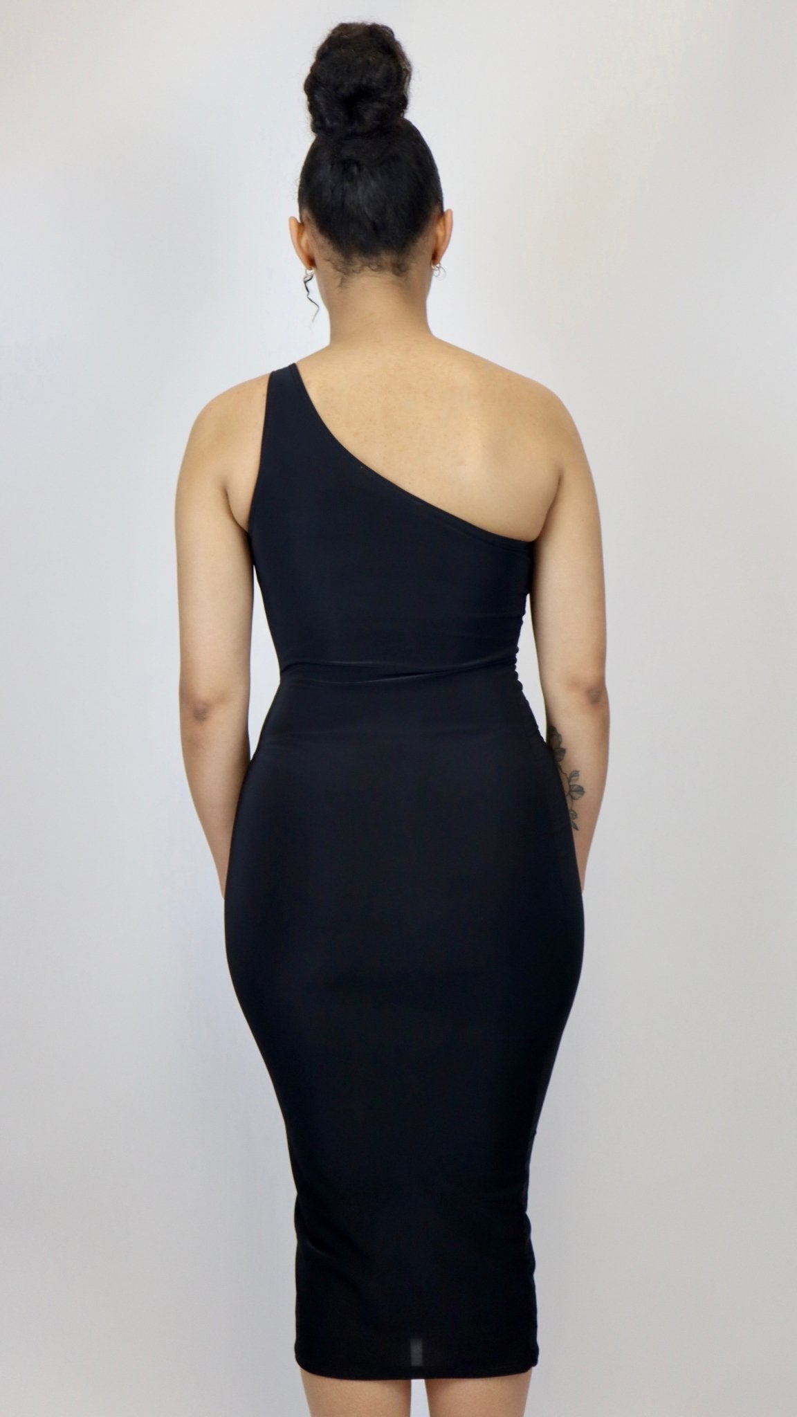 Mia Dress (Black) - Fashionistar boutique