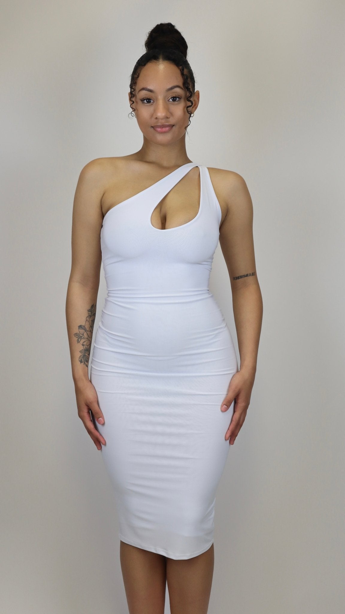 Mia Dress (White) - Fashionistar boutique