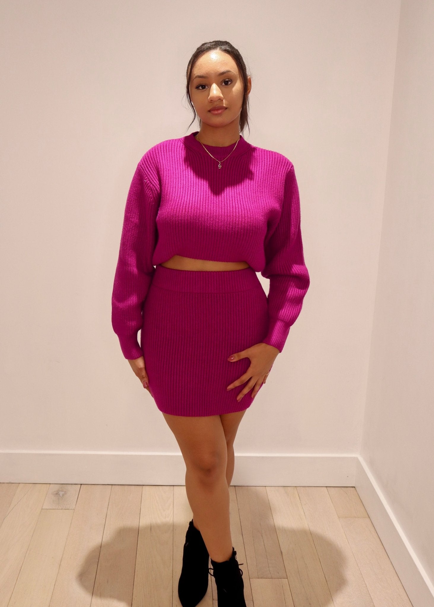 Tamar sweater skirt, Magenta - Fashionistar boutique